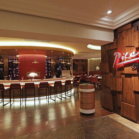 Real Intercontinental San Salvador By Ihg Hotel Restaurant photo