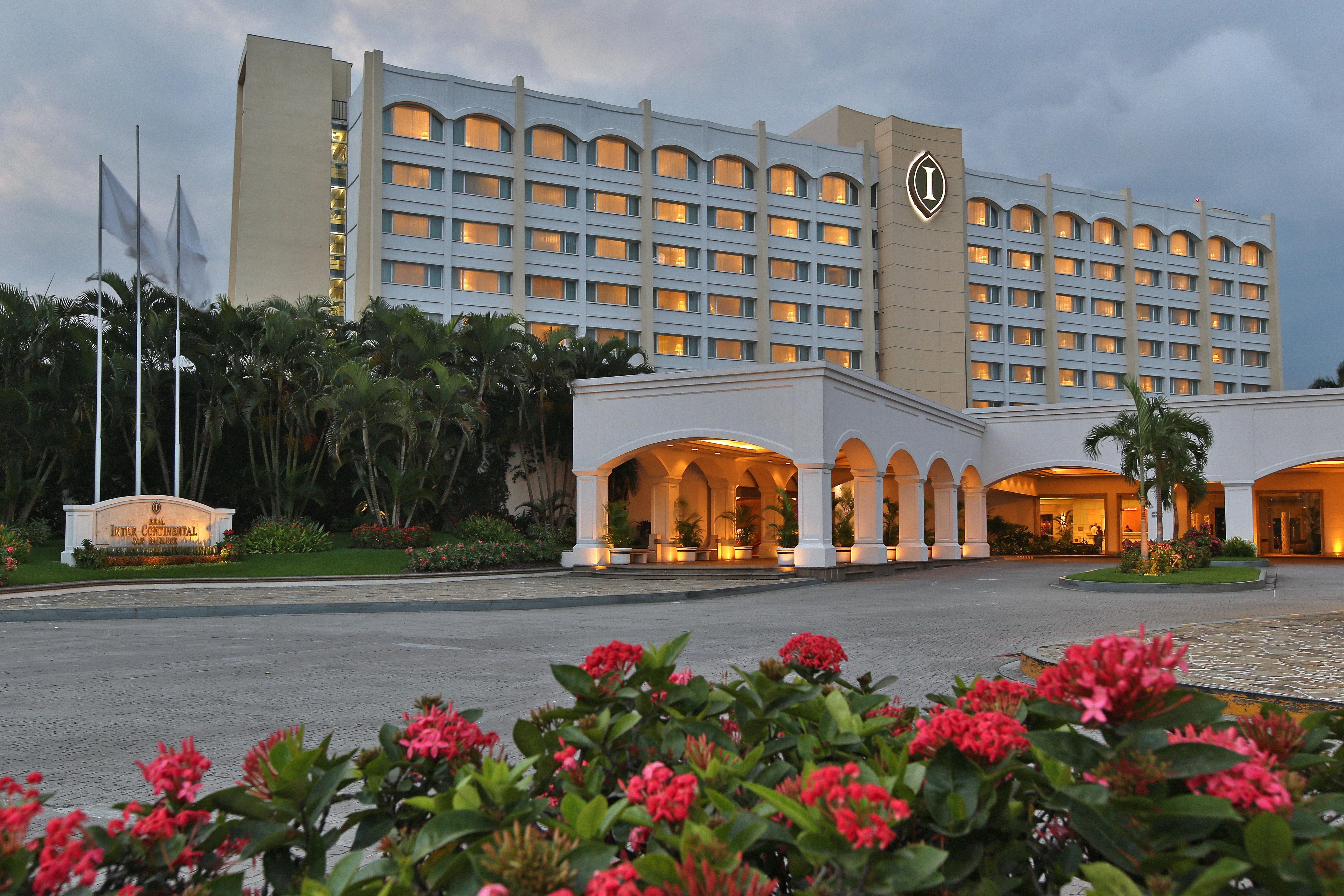 Real Intercontinental San Salvador By Ihg Hotel Exterior photo