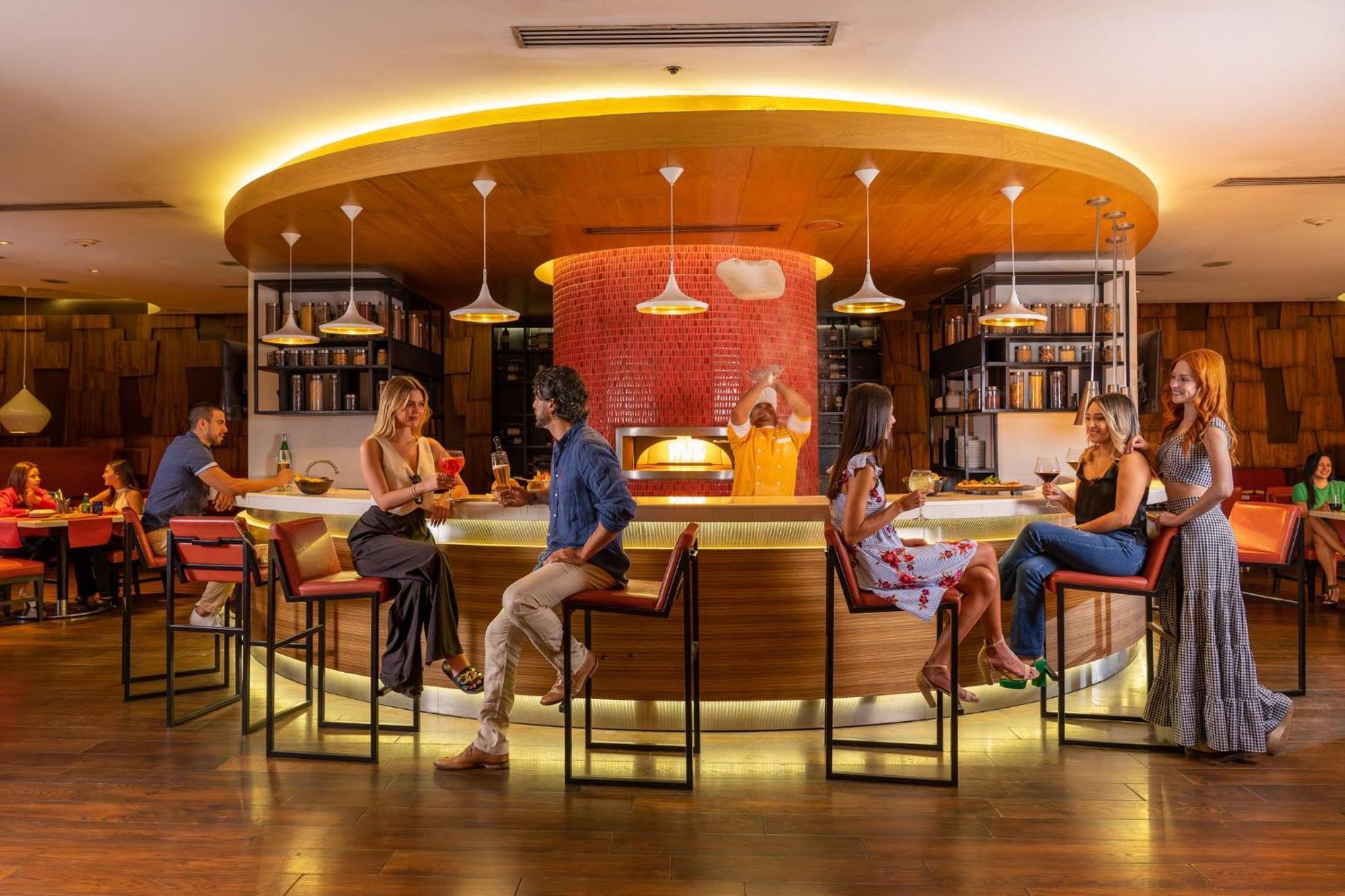Real Intercontinental San Salvador By Ihg Hotel Exterior photo